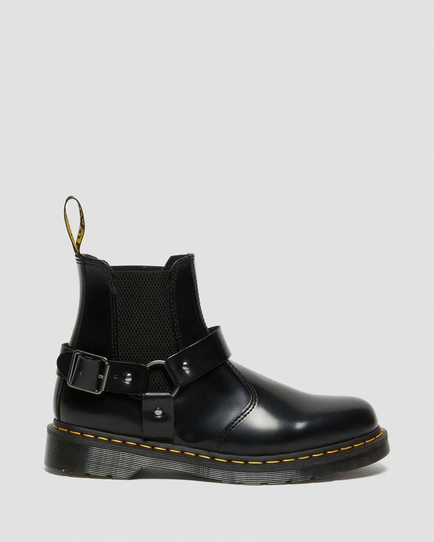 black dr martens wincox smooth mens buckle boots