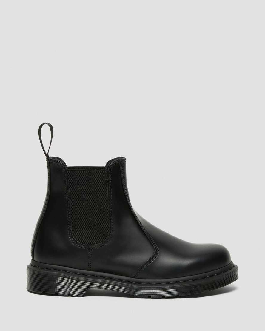 black dr martens 2976 mono smooth mens chelsea boots