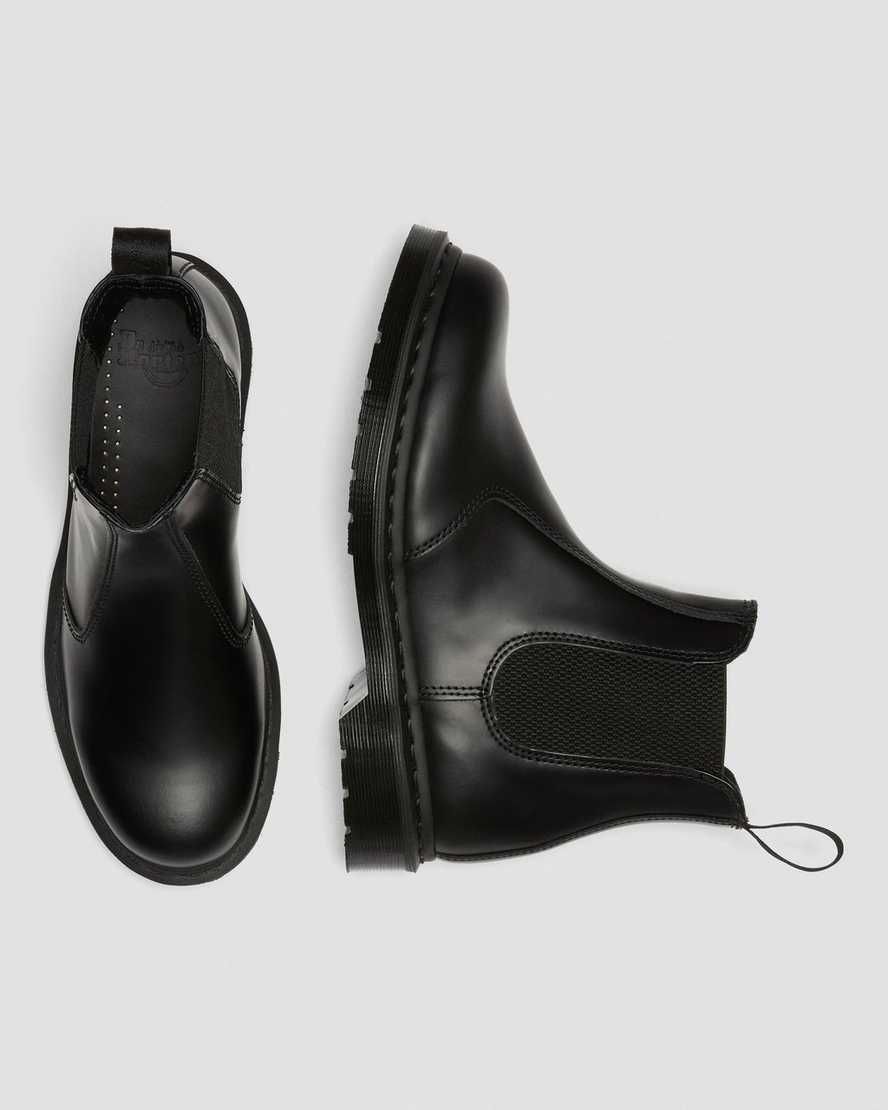 black dr martens 2976 mono smooth mens chelsea boots