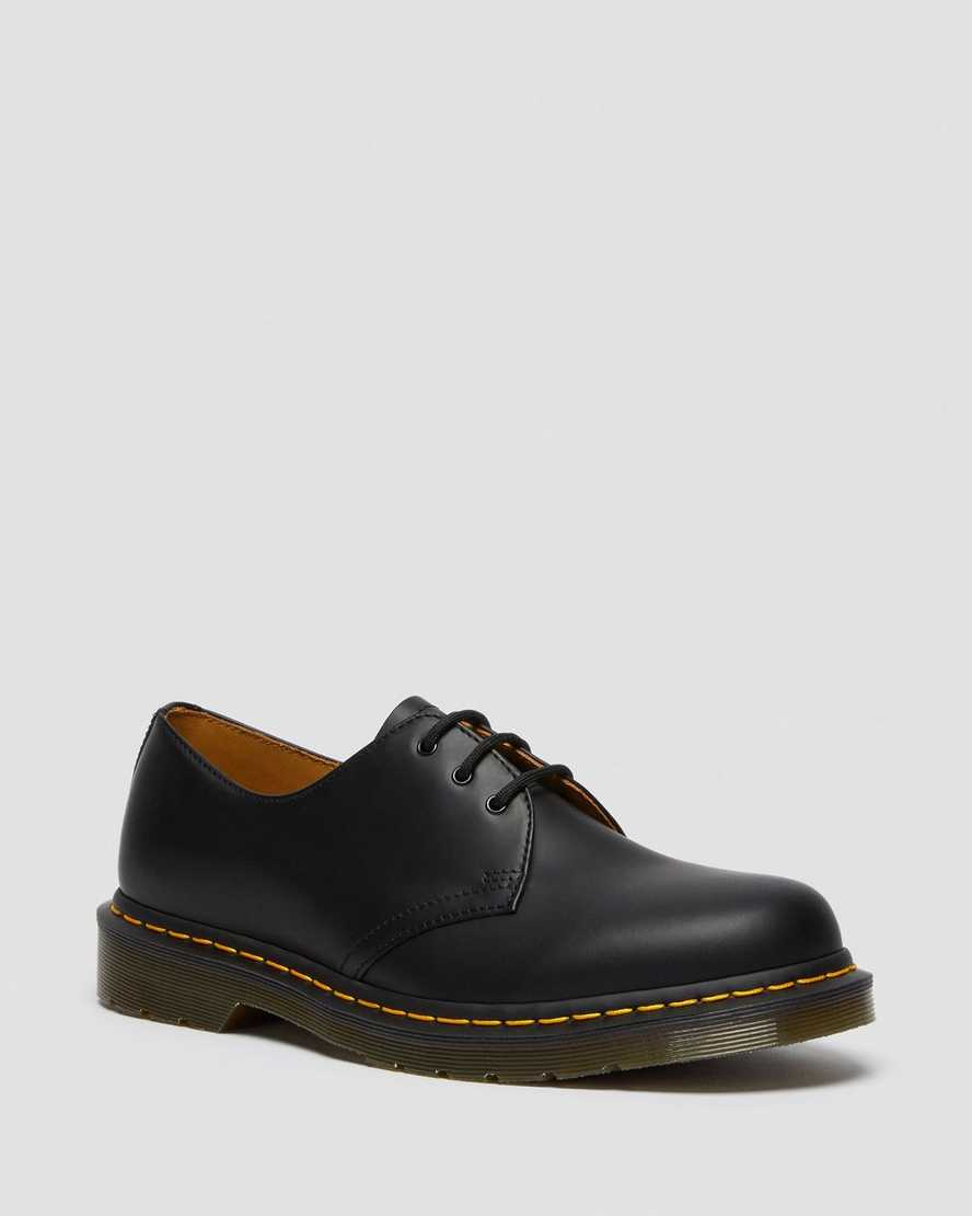 black dr martens 1461 smooth mens oxford shoes