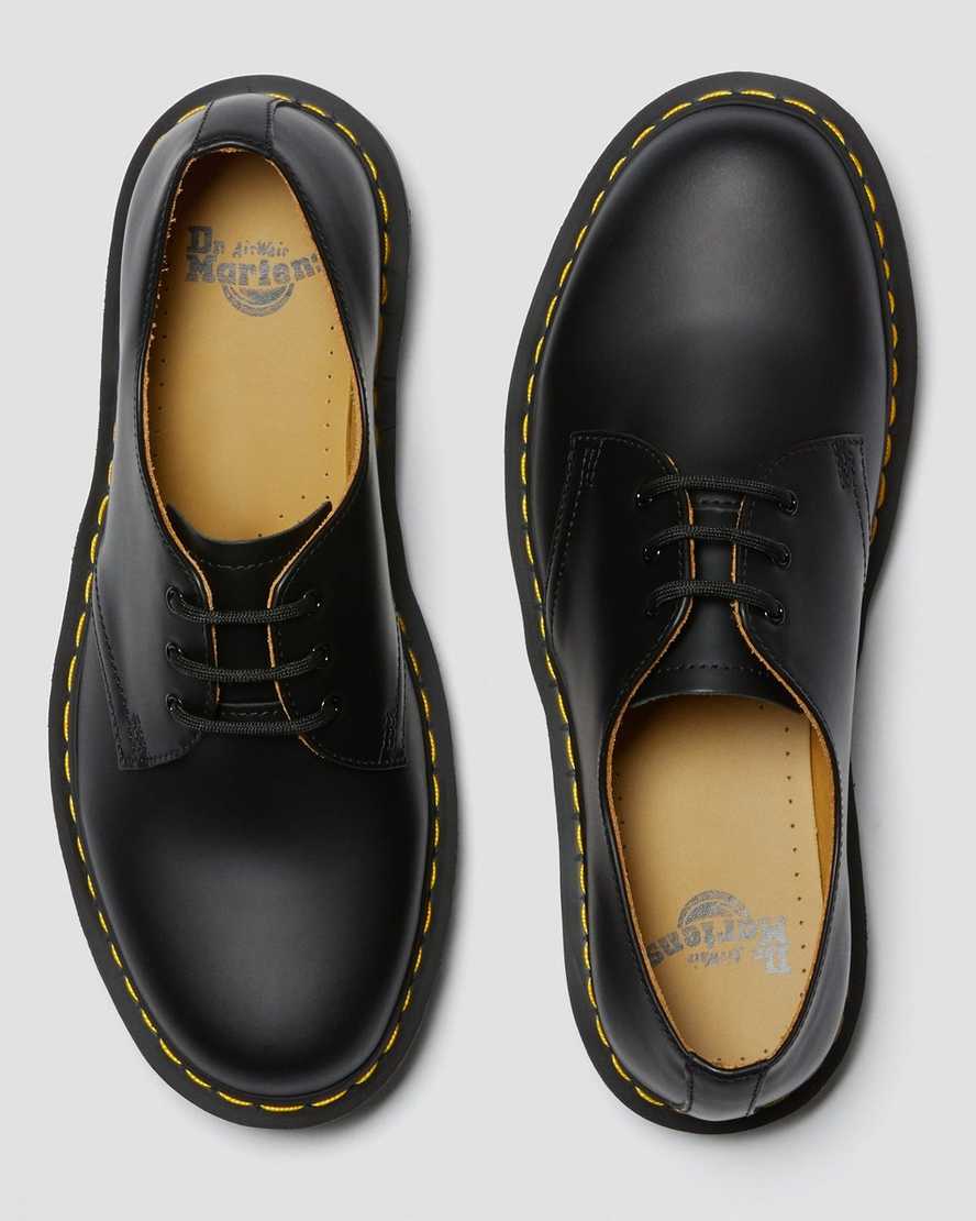 black dr martens 1461 smooth mens oxford shoes
