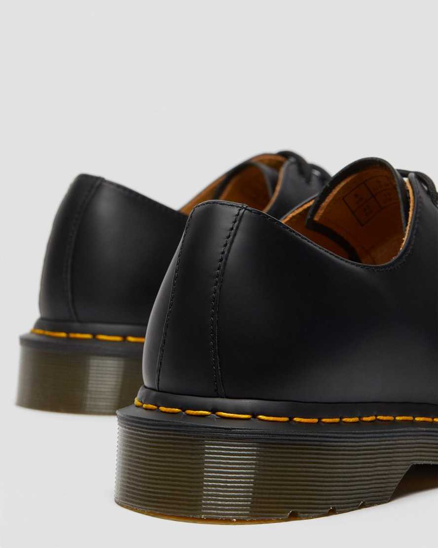 black dr martens 1461 smooth mens oxford shoes