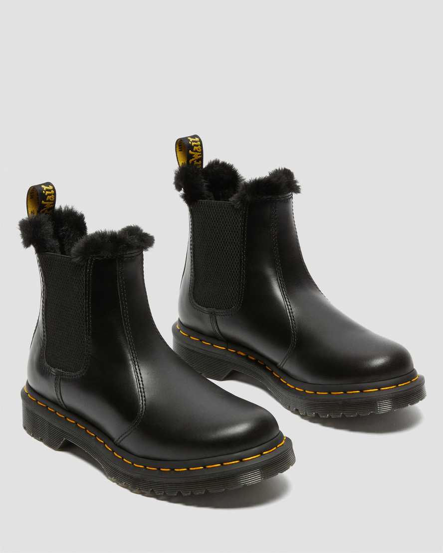 black dr martens 2976 leonore faux fur lined womens chelsea boots