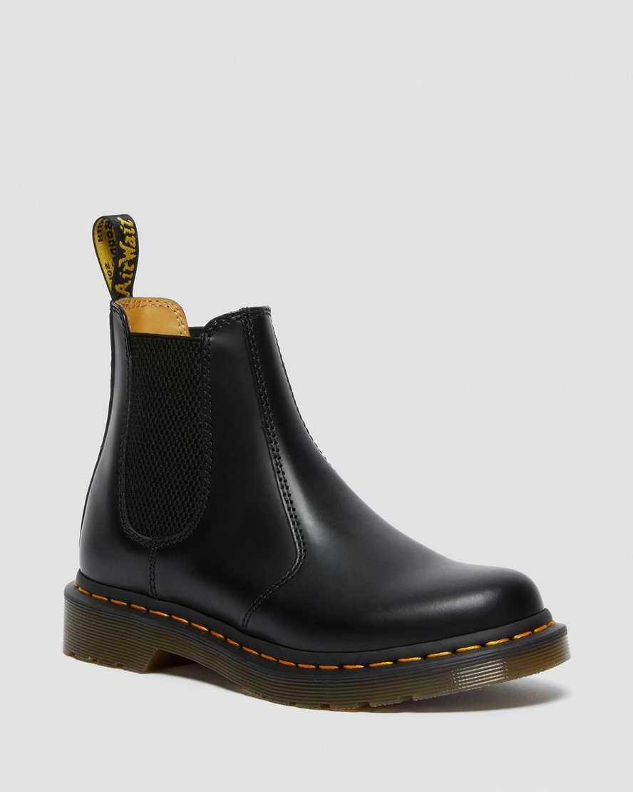 black dr martens 2976 smooth womens chelsea boots