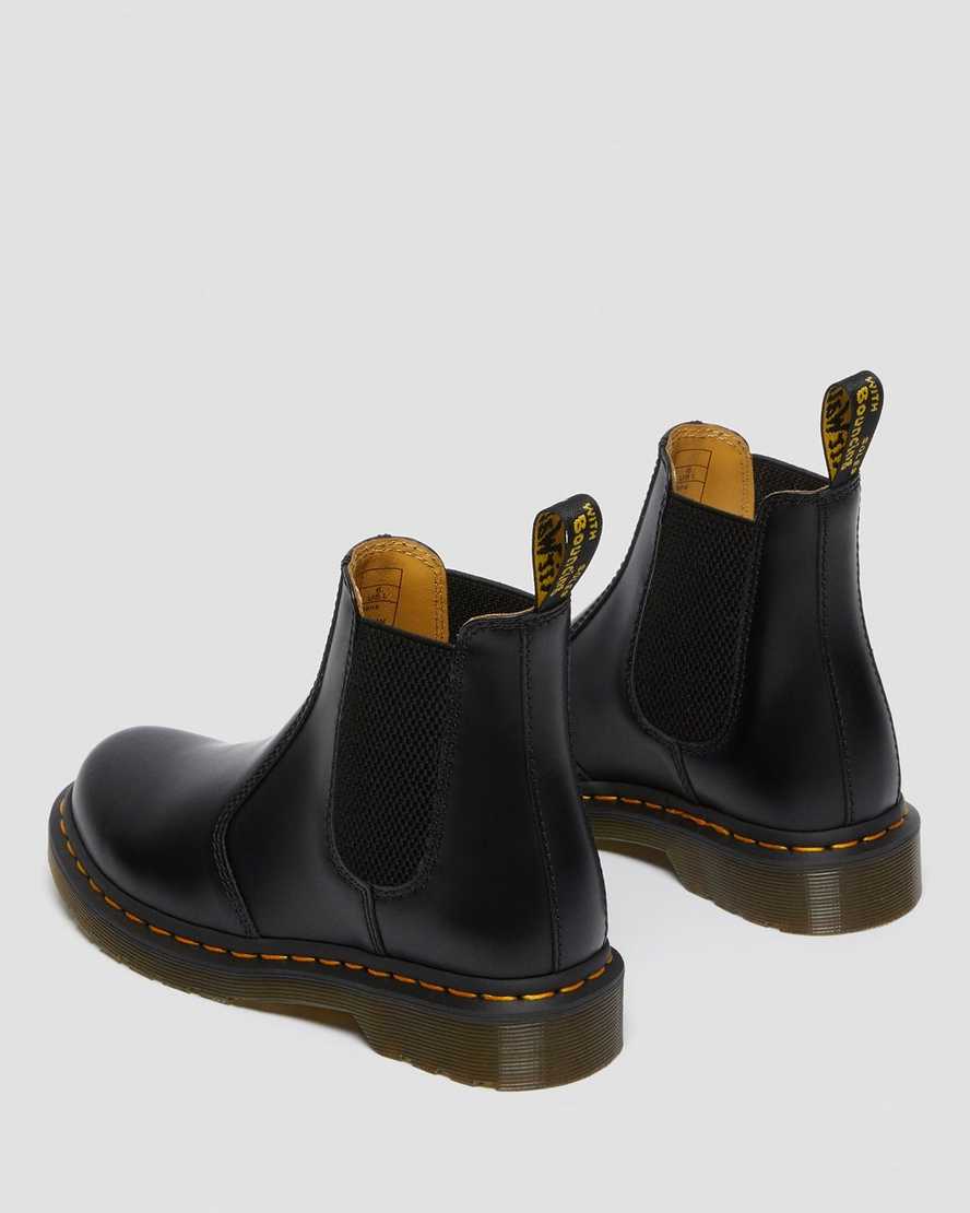 black dr martens 2976 smooth womens chelsea boots