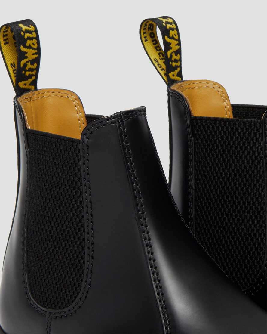 black dr martens 2976 smooth womens chelsea boots