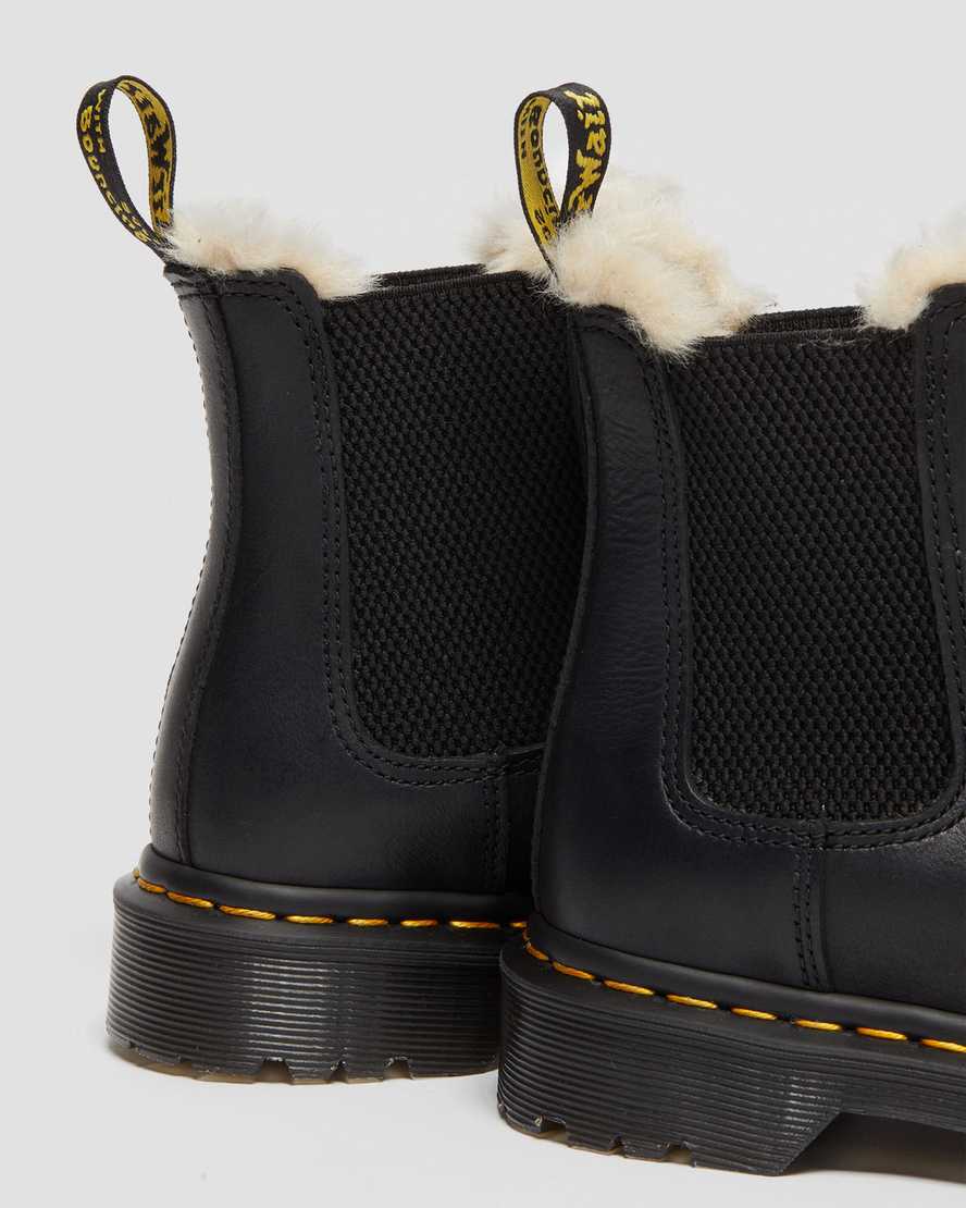black dr martens 2976 faux fur lined womens chelsea boots