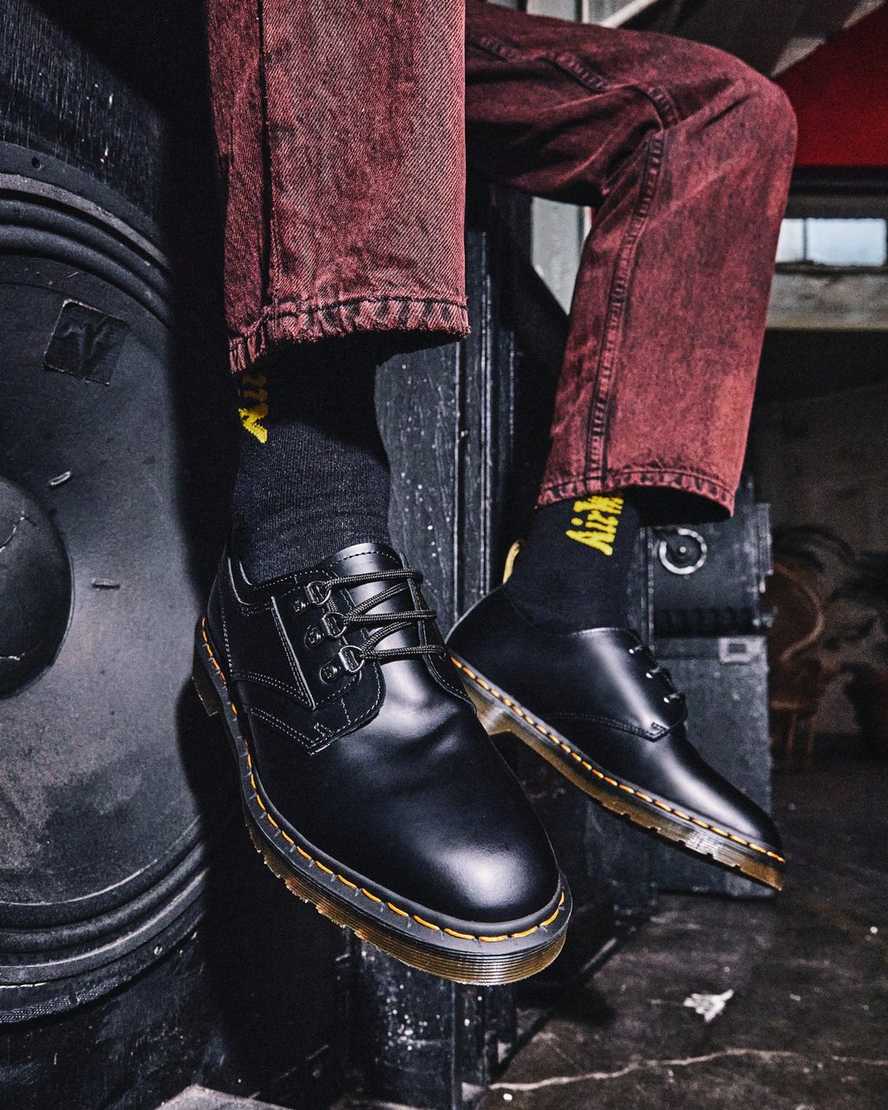 black dr martens 1461 verso smooth womens oxford shoes