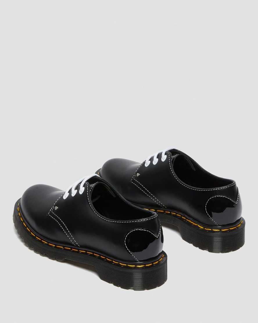 black dr martens 1461 hearts smooth amp patent womens oxford shoes